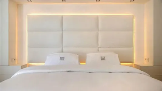 Apartments in Munich Bogenhausen - photo 4