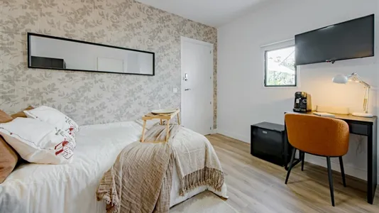 Rooms in Villaviciosa de Odón - photo 3