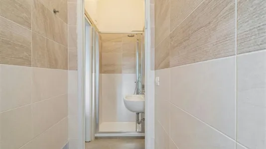 Rooms in Milano Zona 2 - Stazione Centrale, Gorla, Turro, Greco, Crescenzago - photo 6