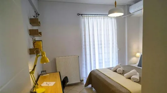 Apartments in Egaleo - photo 2