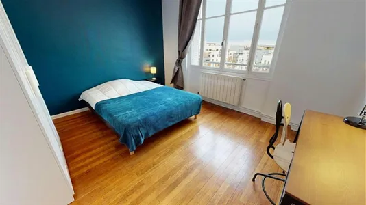 Rooms in Lyon - photo 1