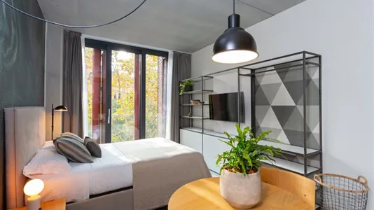 Apartments in Barcelona Eixample - photo 4