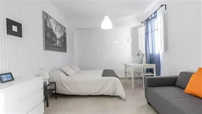 Room for rent in Valencia Poblats Marítims, Valencia (region)