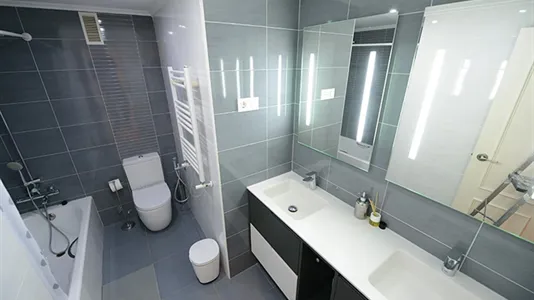 Rooms in Bilbao - photo 8