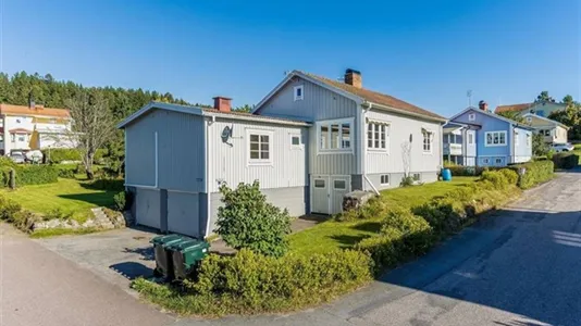Houses in Ludvika - photo 1