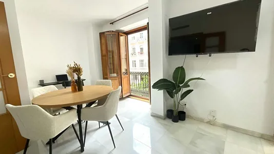 Apartments in Valencia Ciutat Vella - photo 3