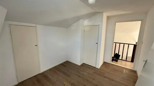 Rooms in Location is not specified - photo 1