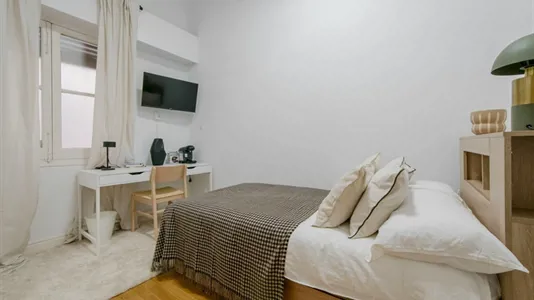 Rooms in Madrid Salamanca - photo 3