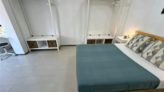 Rooms in L'Hospitalet de Llobregat - photo 2