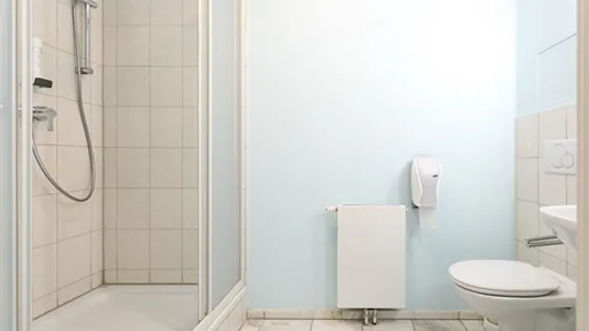 Apartments in Vienna Donaustadt - photo 4