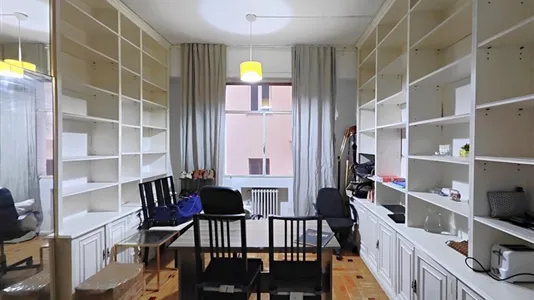 Apartments in Madrid Chamberí - photo 4