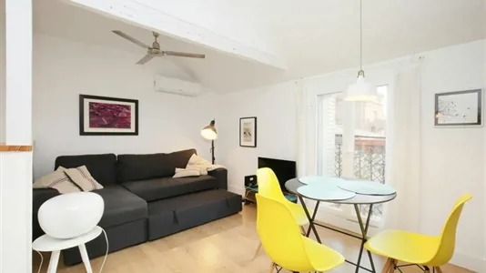 Apartments in Madrid Centro - photo 2