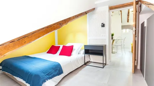 Apartments in Madrid Centro - photo 10