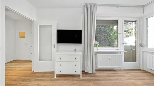 Apartments in Berlin Steglitz-Zehlendorf - photo 5
