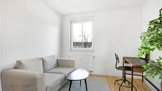 Apartments in Berlin Lichtenberg - photo 9