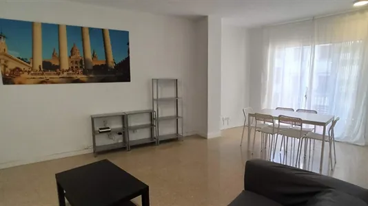 Rooms in Barcelona Eixample - photo 6