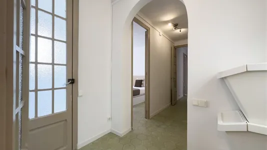 Rooms in Barcelona Eixample - photo 7