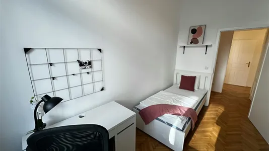 Rooms in Wien Neubau - photo 1