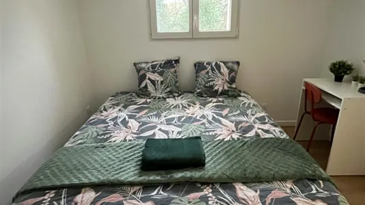 Apartments in Caen - photo 8