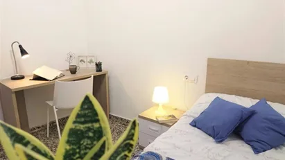 Room for rent in Moncada, Comunidad Valenciana
