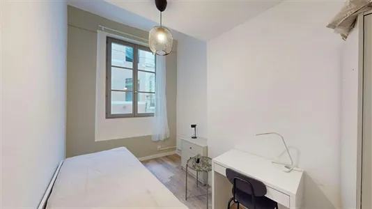 Rooms in Toulon - photo 3