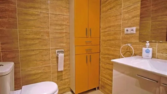 Rooms in Valencia Algirós - photo 8