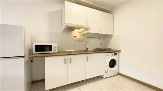 Apartments in Barcelona Ciutat Vella - photo 10