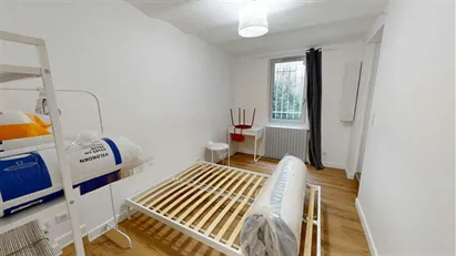 Room for rent in Clermont-Ferrand, Auvergne-Rhône-Alpes