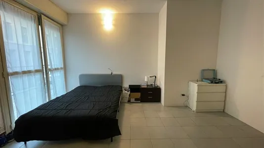 Rooms in Milano Zona 5 - Vigentino, Chiaravalle, Gratosoglio - photo 1
