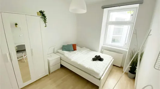 Rooms in Wien Mariahilf - photo 9