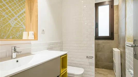 Rooms in Barcelona Eixample - photo 7