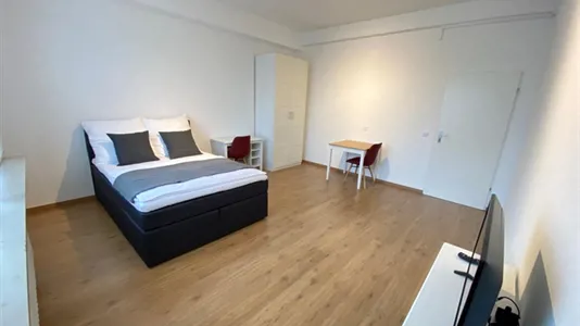 Rooms in Cologne Innenstadt - photo 1