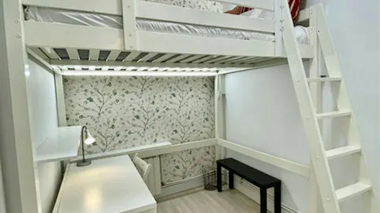 Apartments in Madrid Chamberí - photo 8