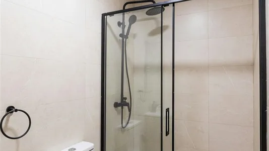 Rooms in Madrid Carabanchel - photo 9