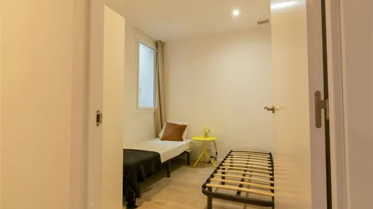 Apartments in Barcelona Ciutat Vella - photo 7