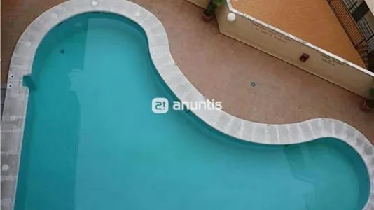 Rooms in Jaén - photo 8