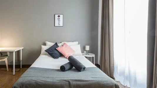 Rooms in Madrid Centro - photo 3