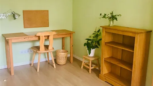 Rooms in Badalona - photo 9