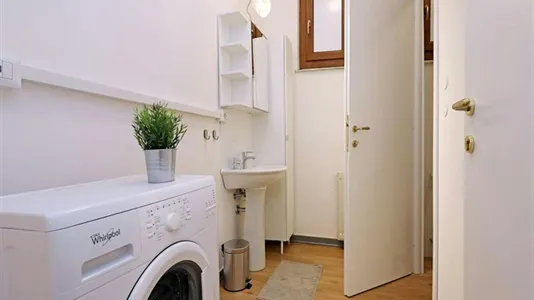 Rooms in Roma Municipio XIV – Monte Mario - photo 9