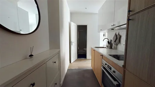 Apartments in Lyon - photo 4