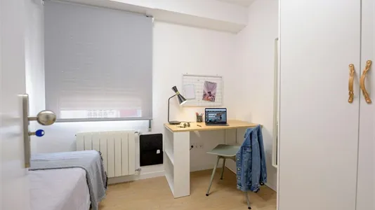 Rooms in Valencia Algirós - photo 4