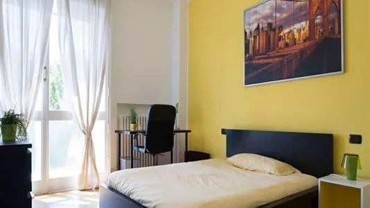 Rooms in Milano Zona 8 - Fiera, Gallaratese, Quarto Oggiaro - photo 10