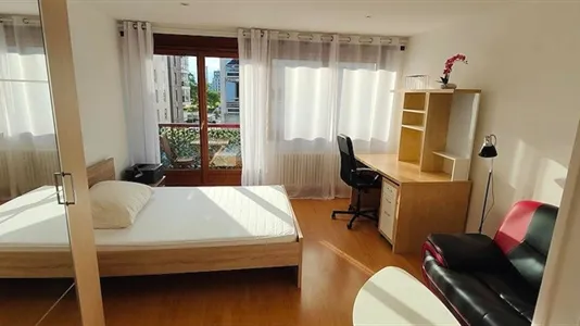 Rooms in Saint-Julien-en-Genevois - photo 1