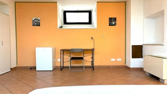 Rooms in Roma Municipio XI – Arvalia/Portuense - photo 3