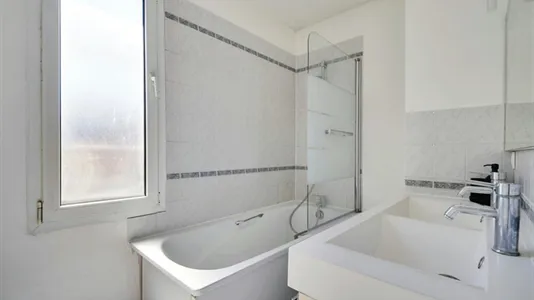 Rooms in Paris 17ème arrondissement - photo 8