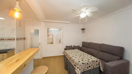 Rooms in Granada - photo 9