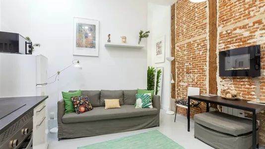 Houses in Madrid Centro - photo 9