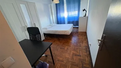 Room for rent in Porto (Distrito)