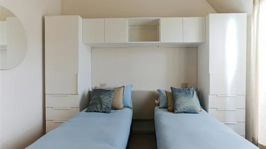 Apartments in Milano Zona 2 - Stazione Centrale, Gorla, Turro, Greco, Crescenzago - photo 9