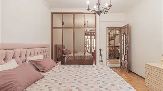 Houses in Odivelas - photo 10